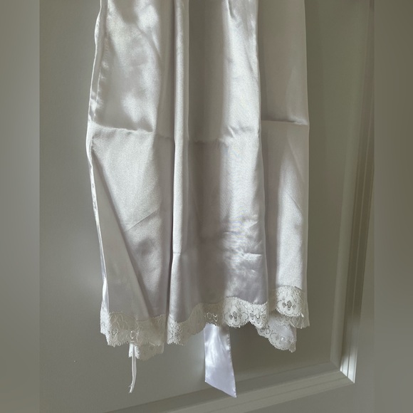 La Senza kimono satin lace robe size L-XL - Picture 3 of 6